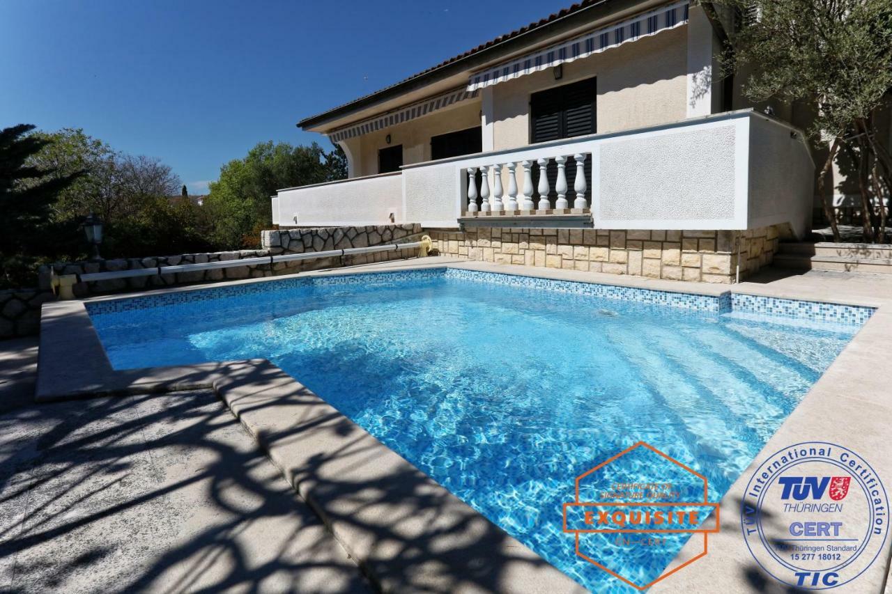 Villa Kovach Krk Town Extérieur photo