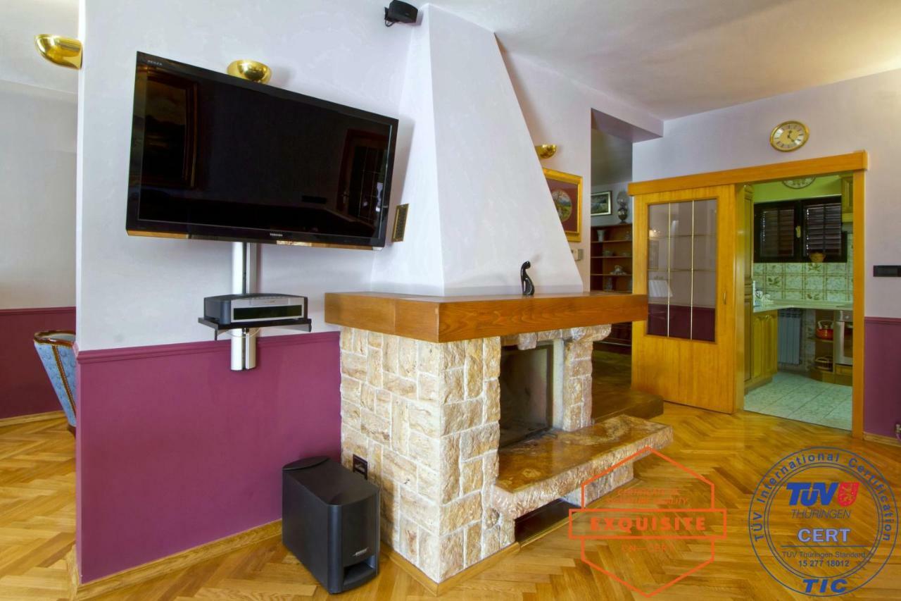 Villa Kovach Krk Town Extérieur photo