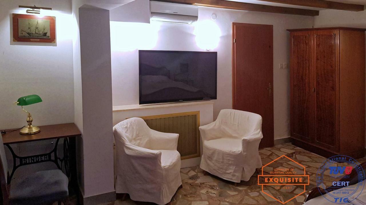 Villa Kovach Krk Town Extérieur photo